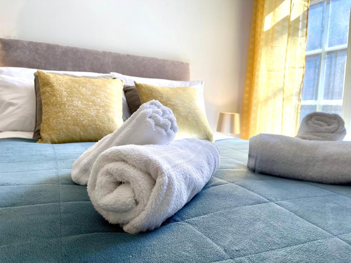 Ferienwohnung Cute And Cosy Studio In A Fantastic Location! Bishops Stortford Bishop’s Stortford Exterior foto