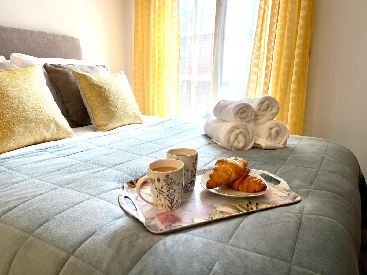 Ferienwohnung Cute And Cosy Studio In A Fantastic Location! Bishops Stortford Bishop’s Stortford Exterior foto